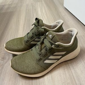 Adidas lux running/workout shoes